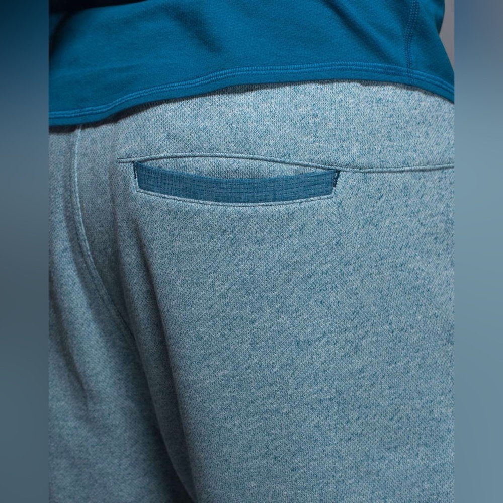 Lululemon Sundown Short in Heathered Tofino Teal Size Medium. - Picture 14 of 16